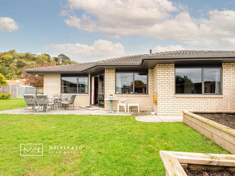 2 Evergreen Crescent Trentham_16