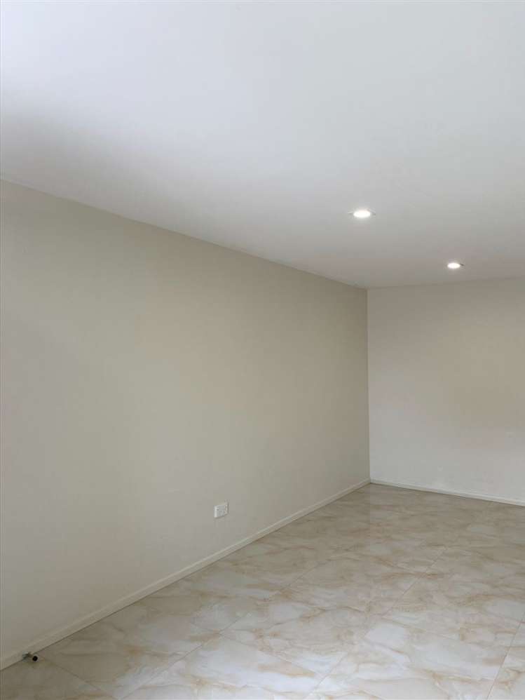 2/4 Betwin Avenue Sockburn_18