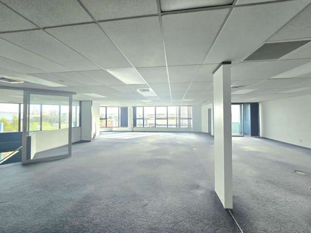 Unit 1/5 Paul Matthews Road Rosedale_2