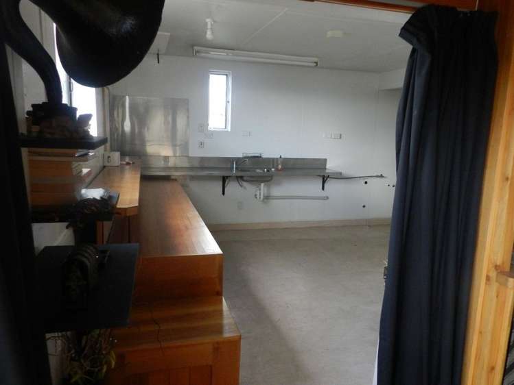 1810 Cust Road Cust_6