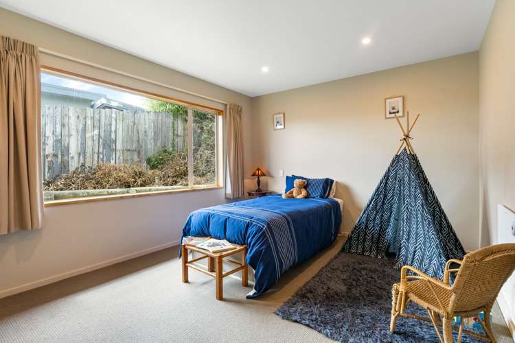 44 Oxley Crescent Broad Bay_13