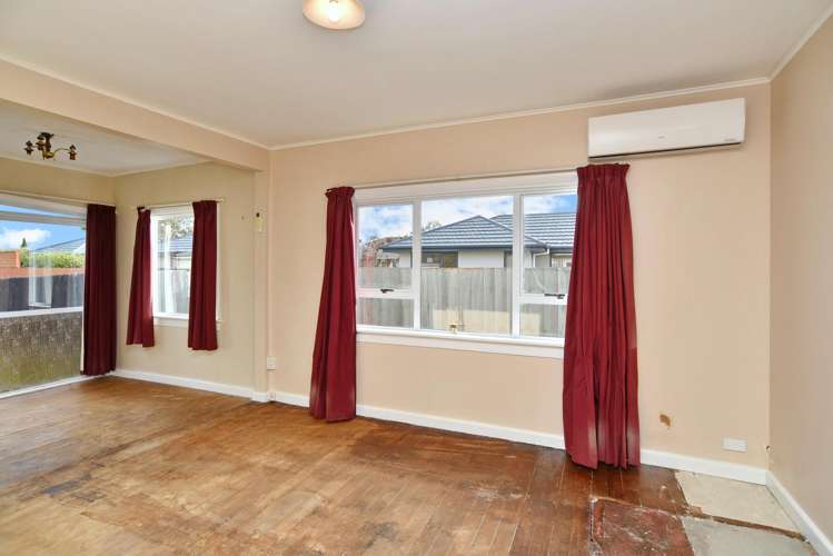 262 Breezes Road Aranui_10