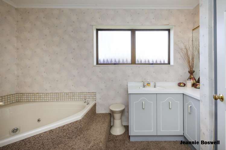 37 Chippendale Crescent Highbury_9