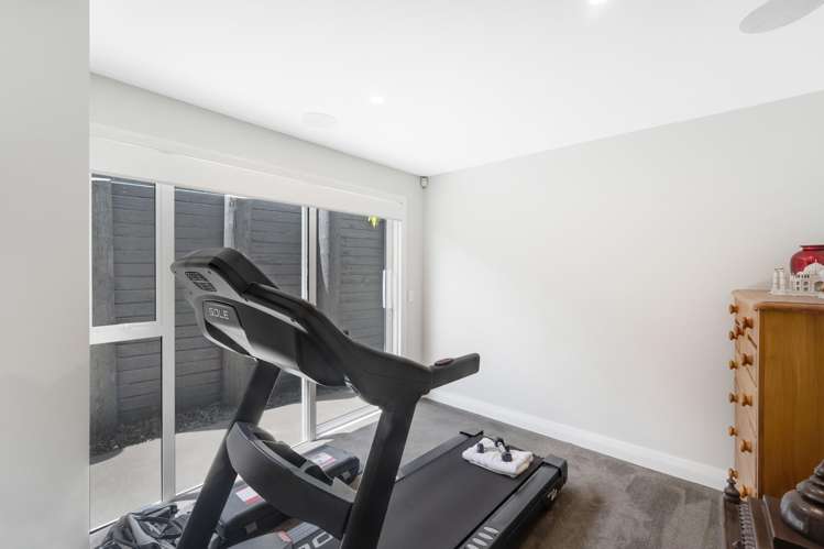 62 Armstrong Farm Drive East Tamaki Heights_23