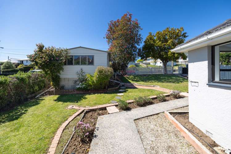 94 Caldwell Street Brockville_21