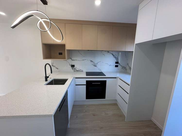 35B Hargest Terrace Mt Albert_14