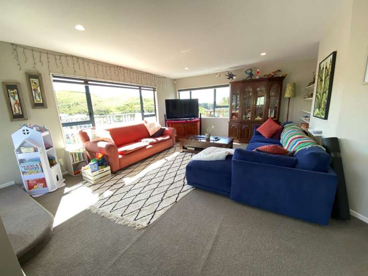 5 Nether Green Crescent Johnsonville Wellington City Houses for