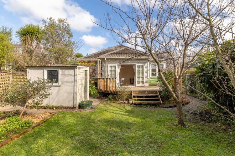 14 Wilding Street Saint Martins_14