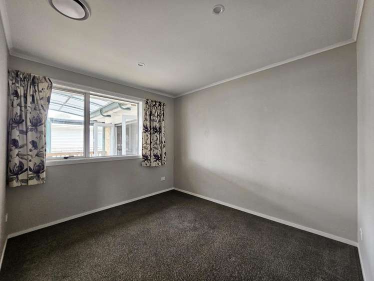 11 Salas Place Papakura_11