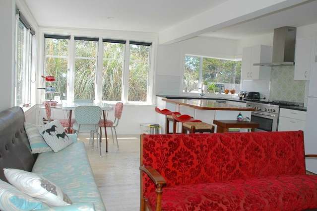 37 Kings Avenue Waikuku Beach_3