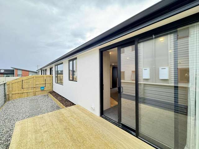 MOVE IN BEFORE CHRISTMAS - WHAT A FABULOUS END TO THE YEAR