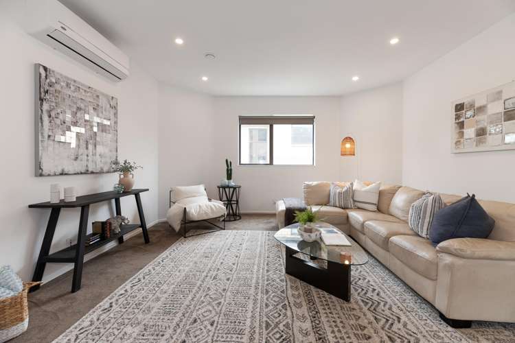 74B Stamford Park Road Mt Roskill_4