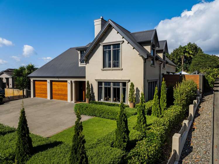 16 Conifer Grove Te Kamo_18