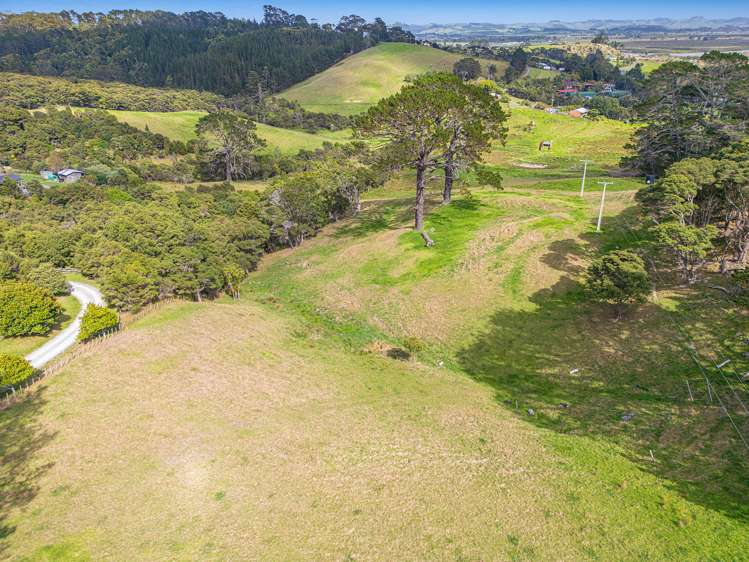 36 Abel Road Helensville_40