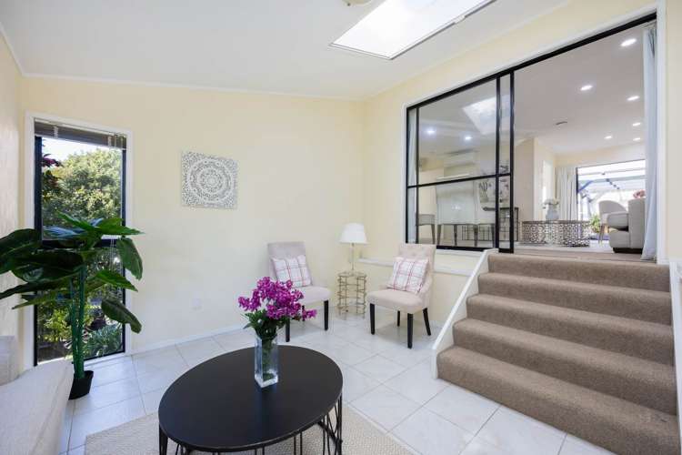 1/56 Oaktree Avenue Browns Bay_16