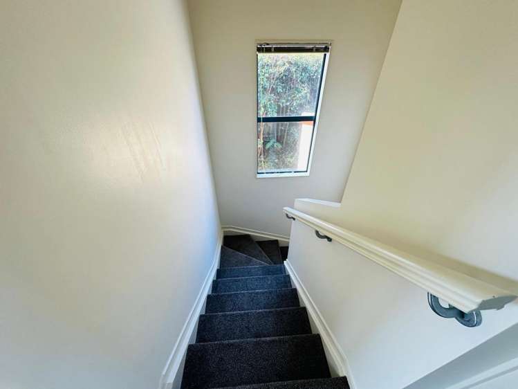 1/5 Carole Crescent 10694_4