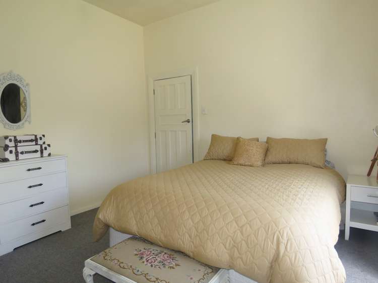 47 Shiel Street Reefton_19
