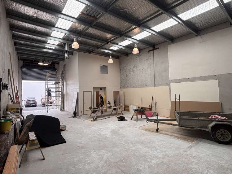 4/15 Paramount Drive Henderson_4