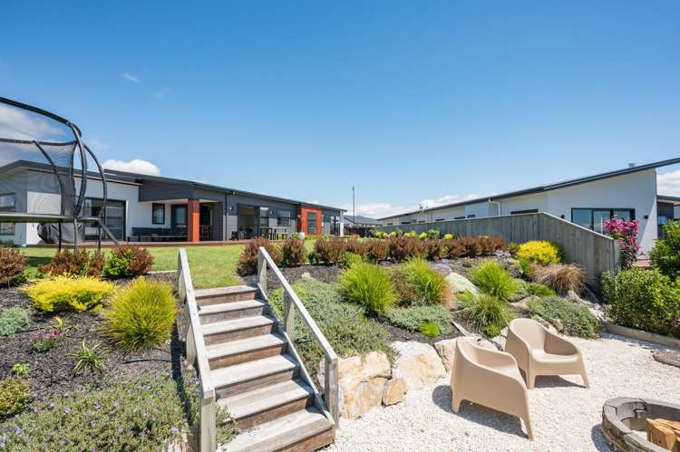 68 Katania Heights Brightwater_10