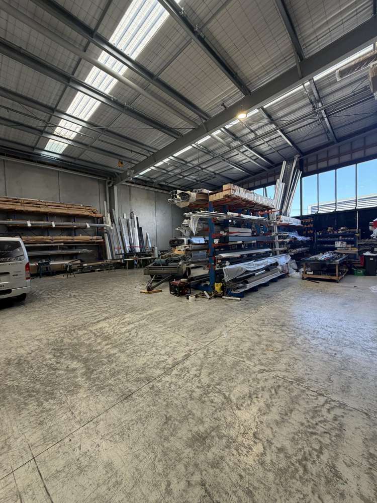 Unit 5/84 Onehunga Mall_0