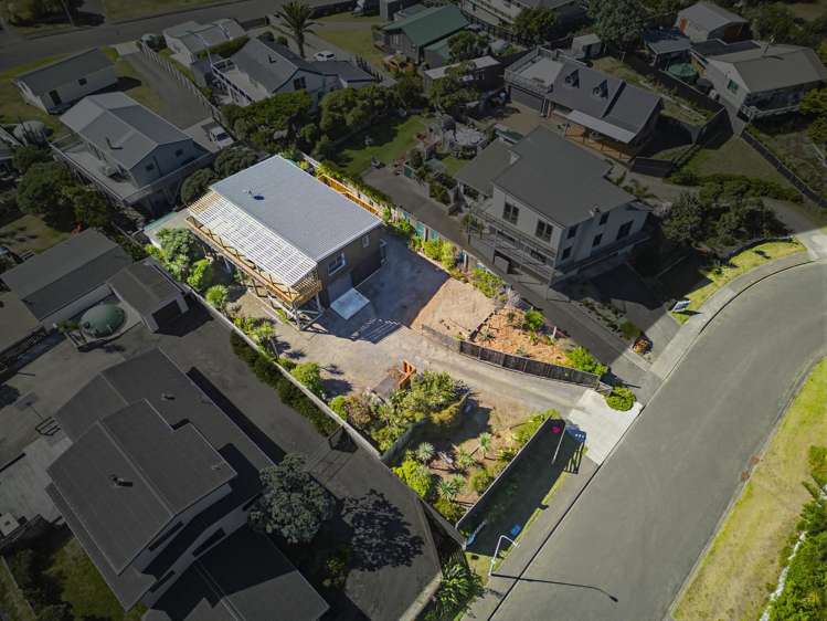 6 Arataki Grove Waitarere Beach_19