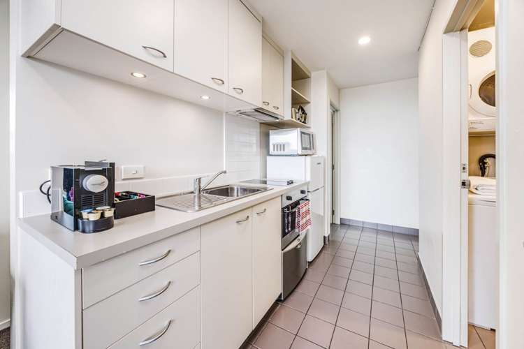 508/17 Amersham Way Manukau_11