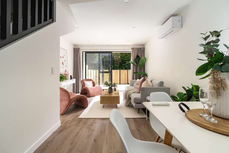 3/61 Madras Street_4