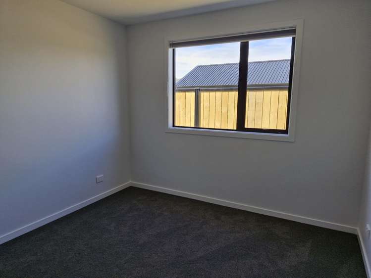 121 Wooing Tree Avenue Cromwell_14