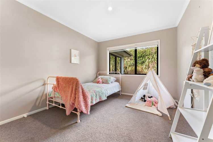 17 Gavinike Place Waimauku_13