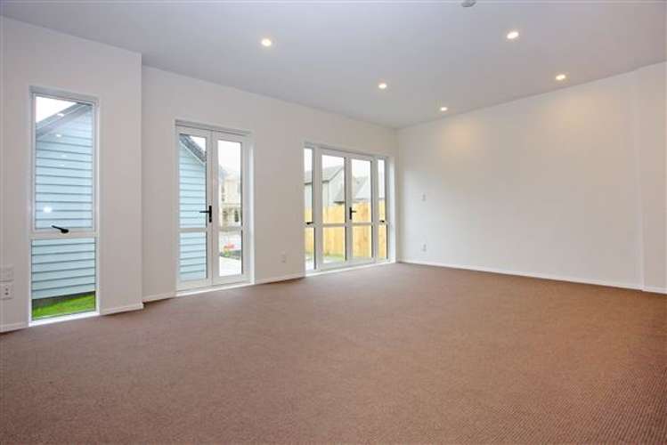 7 Stitchbird Crescent Papakura_7