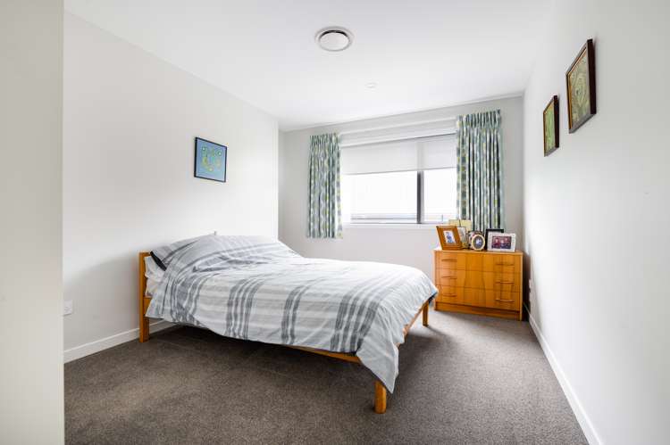 2/11 Masters Avenue Hillcrest_10
