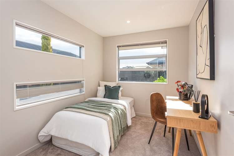 8 Maclaren Road Wigram_16