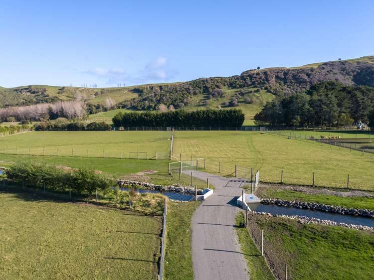 707 Norfolk Road Carterton_31