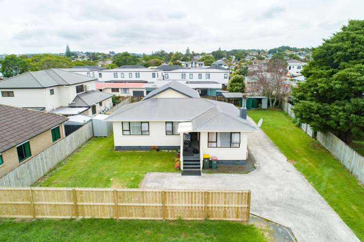 6 Clark Street Manurewa_12
