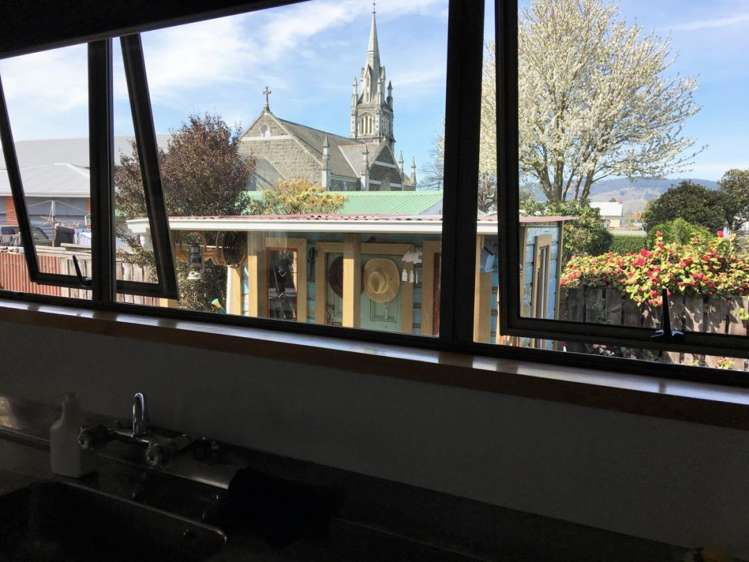 1 Ajax Street Milton_11