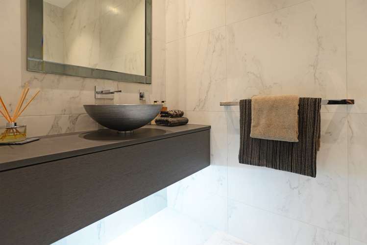 3/37 Tamaki Drive Mission Bay_21