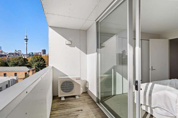 16d Fisher-Point Drive Auckland Central_17