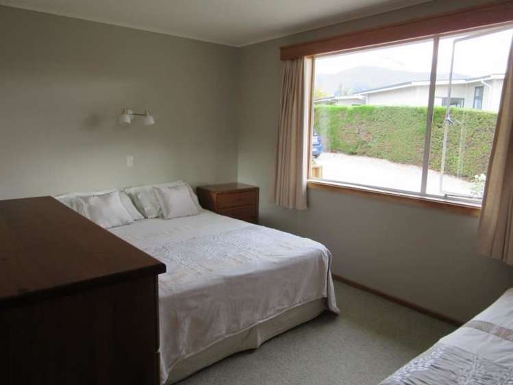 65 Beech Street Wanaka_4