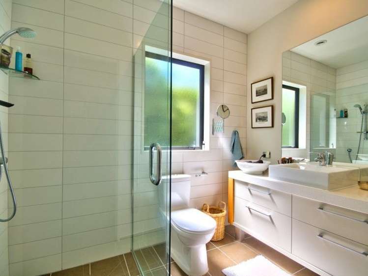 8 Rannoch Drive Jacks Point_14