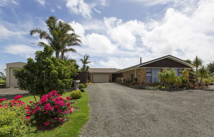 242 Baylys Coast Road Dargaville_7