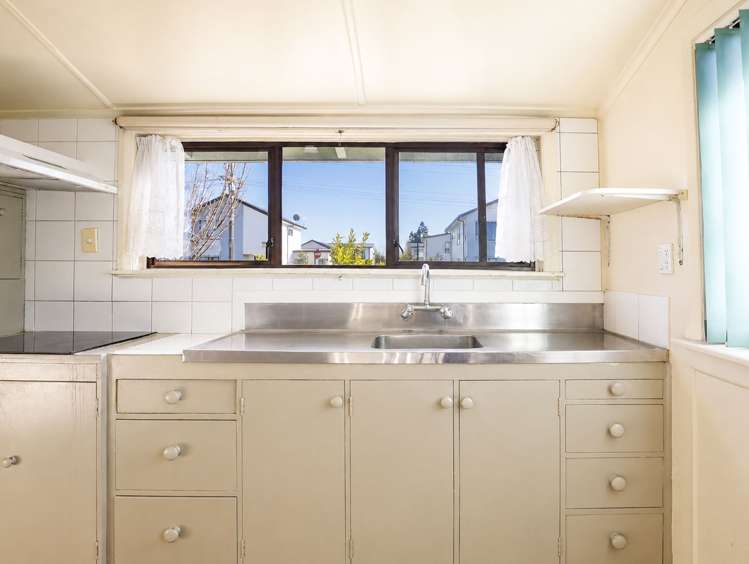 23A Kawaha Point Road Fairy Springs_14