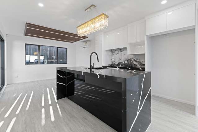 5/6 Pikitea Road Mangere Bridge_1