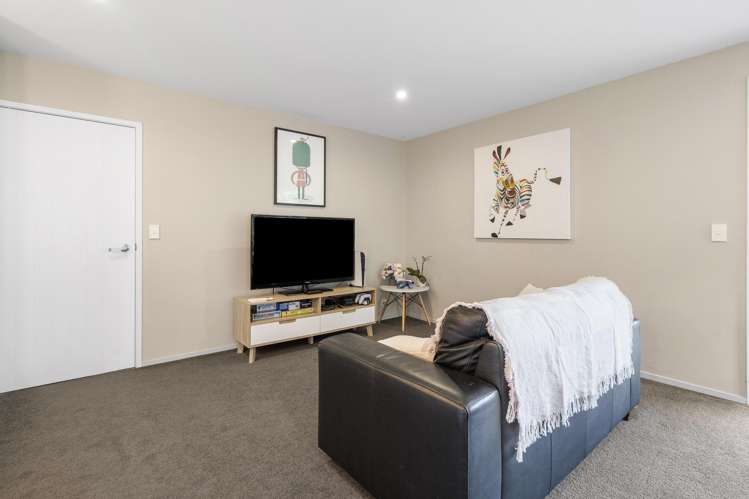 36 Pyne Crescent Pokeno_10