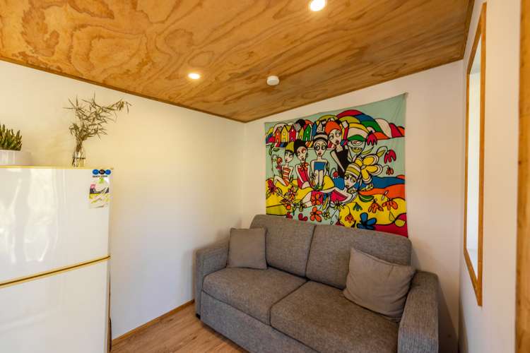 20 Te Makiri Road Onetangi_18