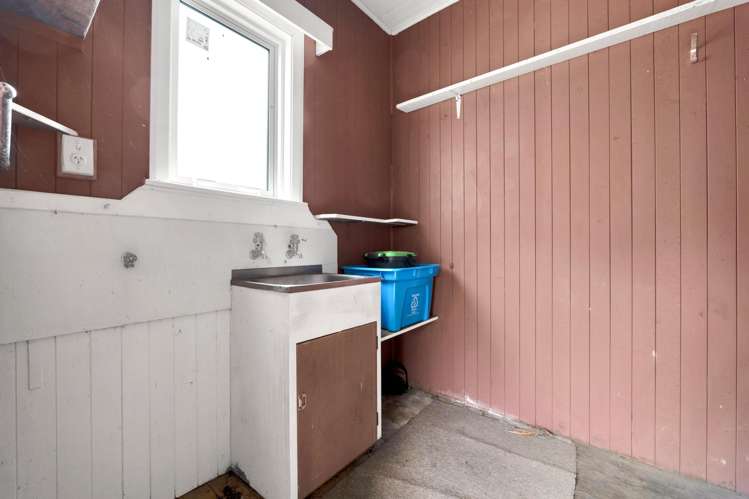 24 Riemenschneider Street Manaia_23