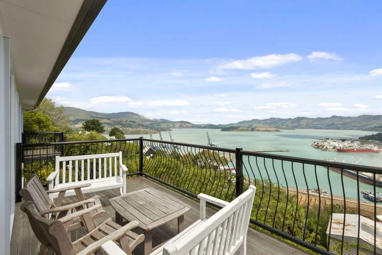16 Gilmour Terrace Lyttelton_2