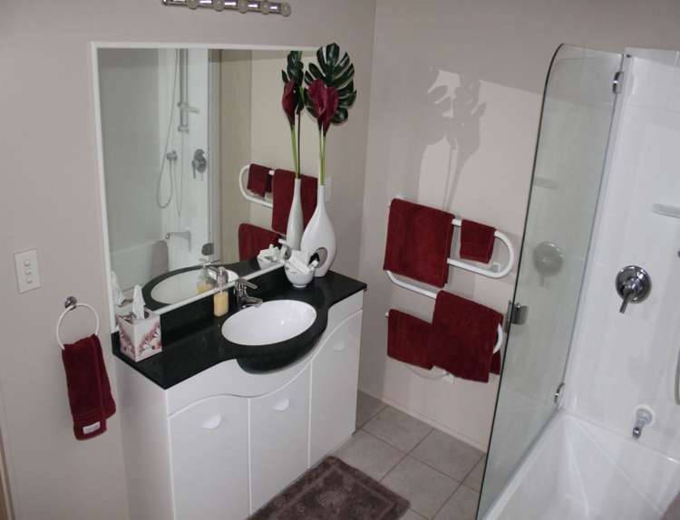 14 Flemington Place Tikitere_15