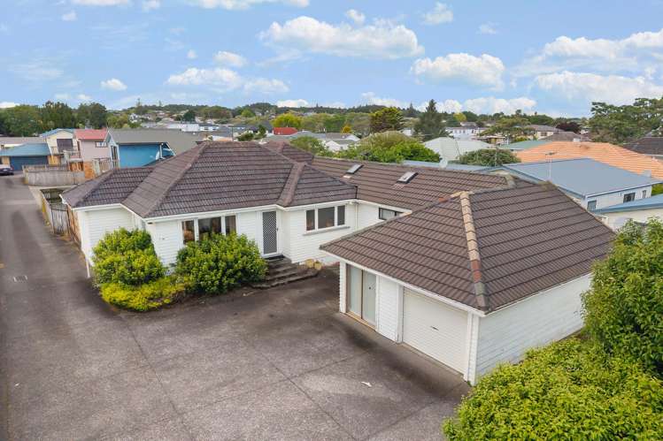 27 Sturdee Road Manurewa_11