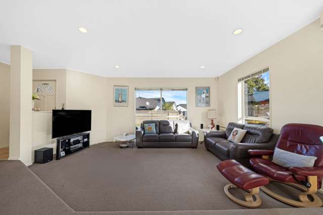 11 Riplington Road Huntington Park_1