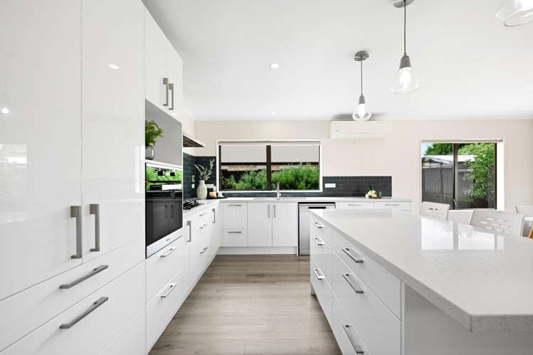 20 Farringdon Avenue Rototuna North_3